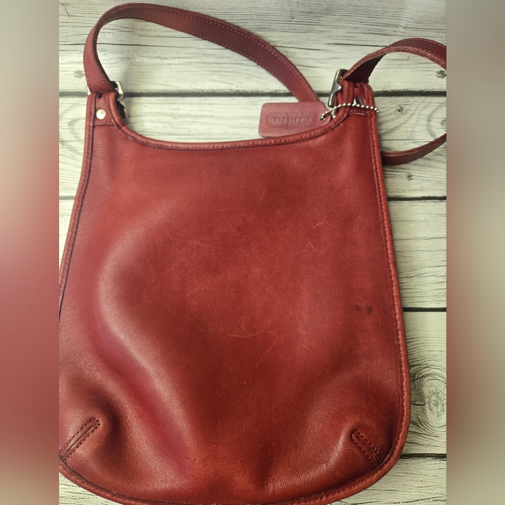 Coach Vintage RED Slim Saddle Flap Cross Body Leather Bag PurseStyle 9135 - Picture 11 of 12